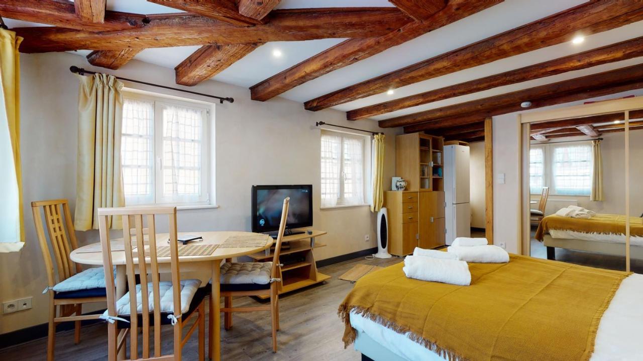 Aux Bijoux De Colmar - 1 Parking Gratuit Apartment Bagian luar foto